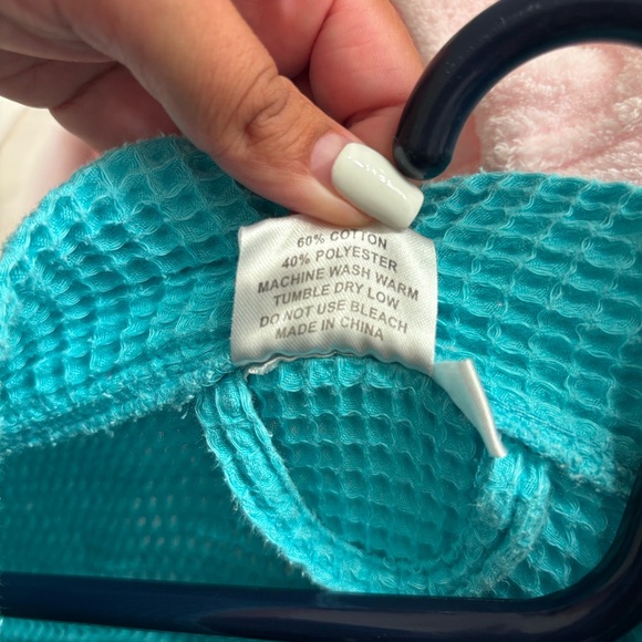 Turquoise Waffle Knit Robe - Picture 8 of 9